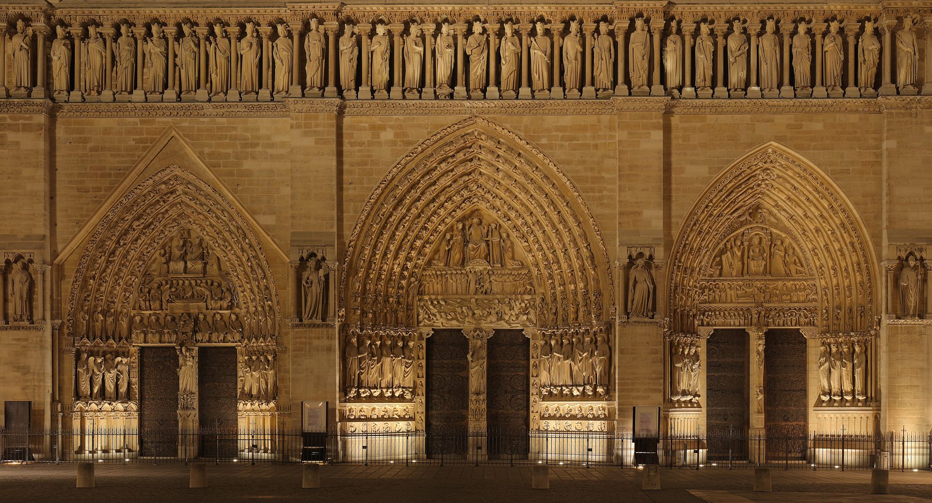 Louvre París