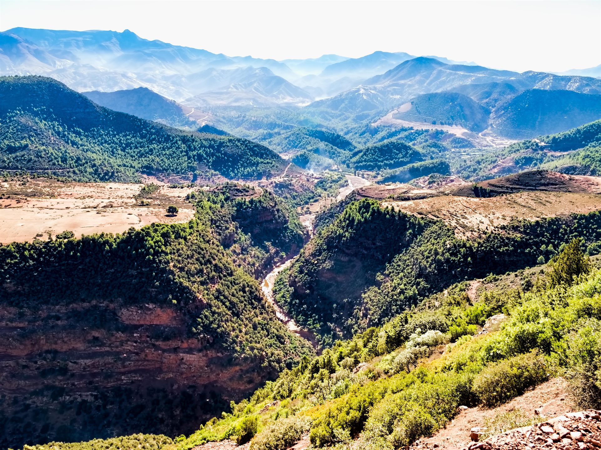 Montañas del Atlas nevadas
